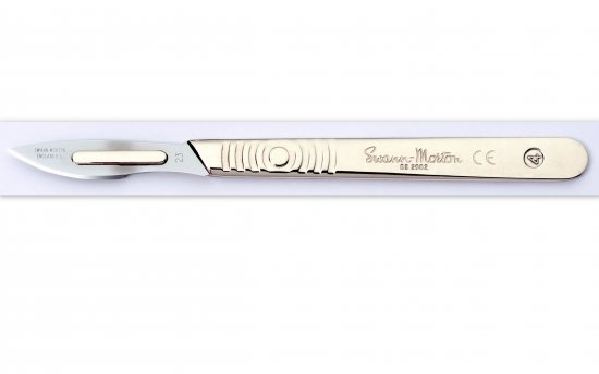 13 Swann Morton Scalpel Blades Taster Pack & No 4 Stainless Handle
