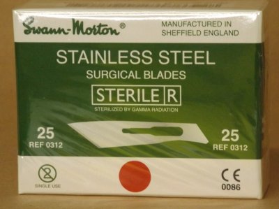 No 25 Stainless Steel Scalpel Blade Swann Morton Product No 0312 CLR 1081